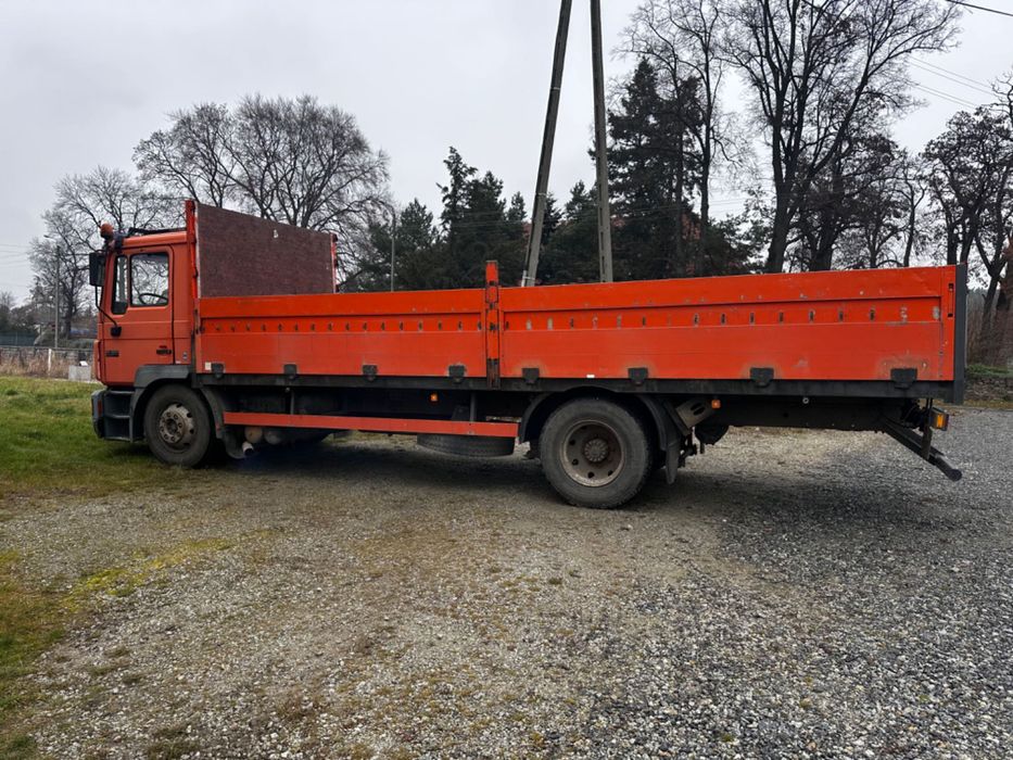 Man 14.284  skrzyniowy