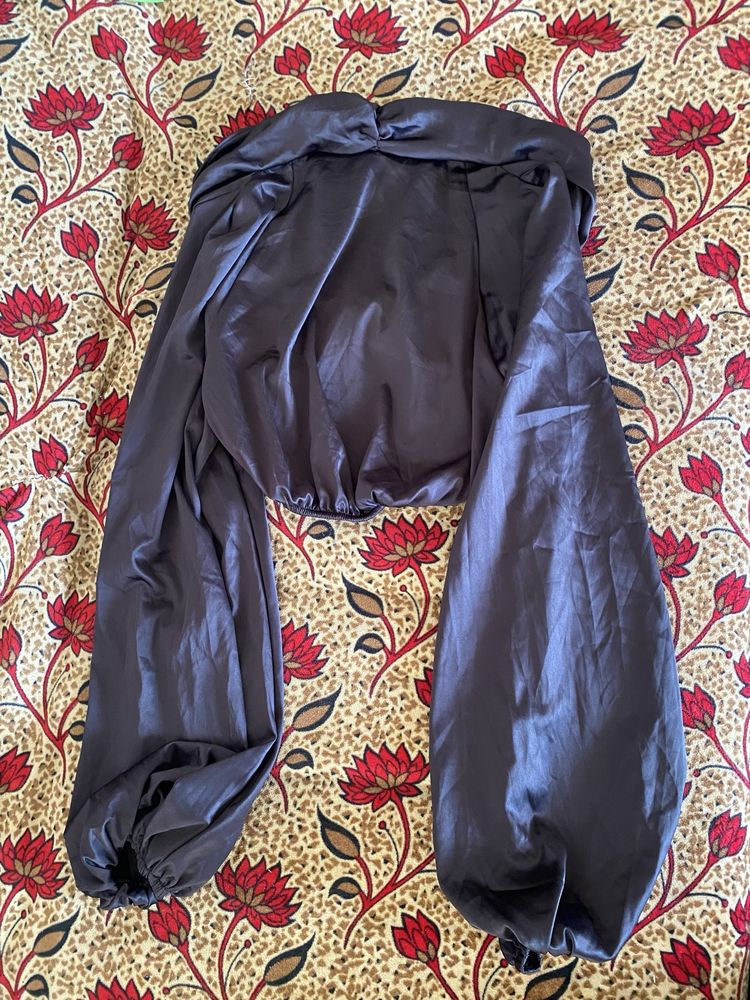 Czarny satynowy top Shein Doda xs
