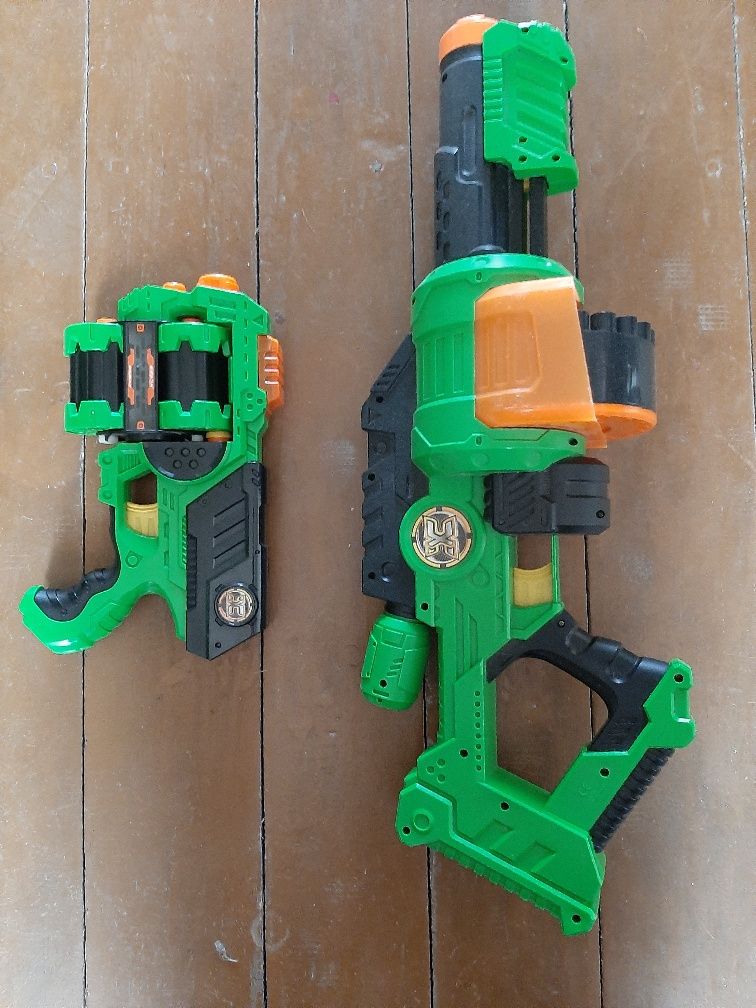 Sprzedam Nerf, xshot, gry karciane(prezent na gwiazdkę/mikołaja)