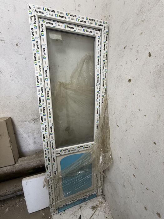 Двері металопластикові wds нові