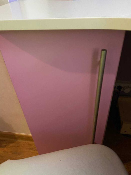 дитяча стінка, стіл, ліжко, книжкова шафа