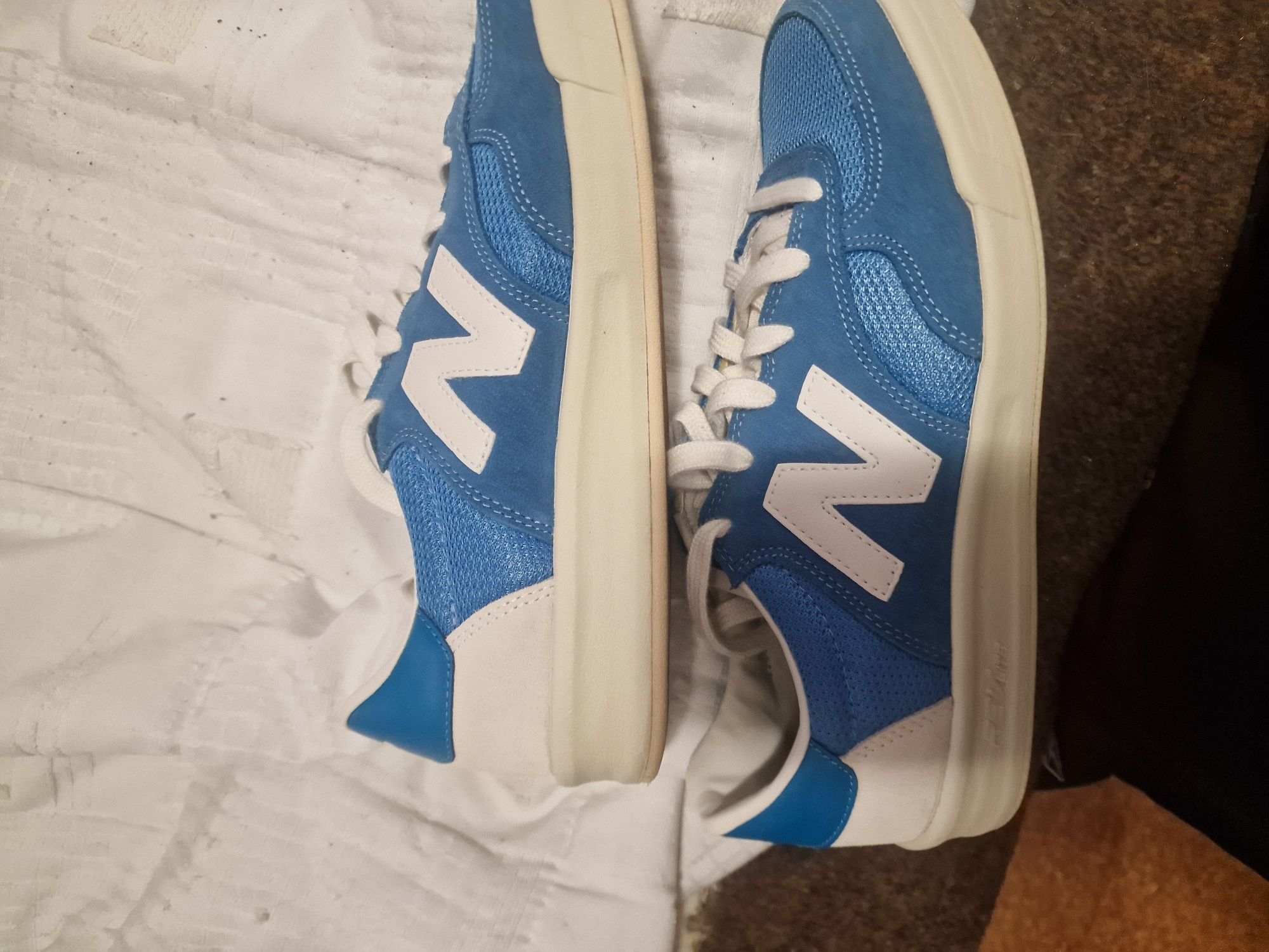 Vendo tenis novos c/etiqueta