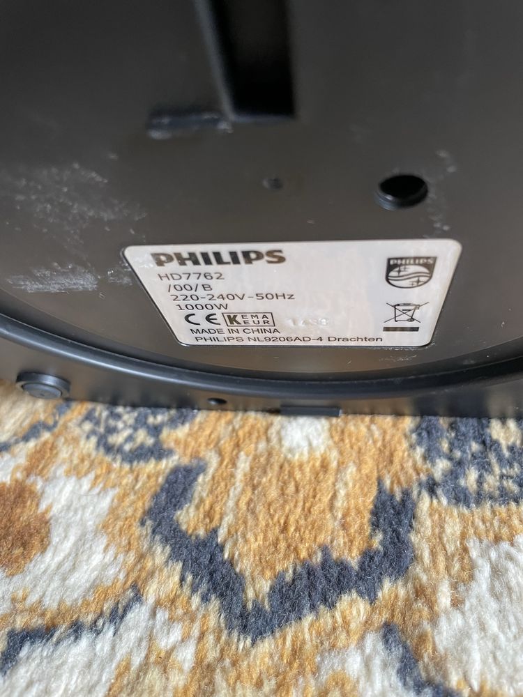 Кавоварка Philips Grind & Brew