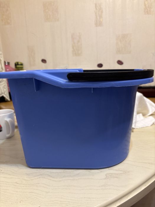 Пластиковое ведро для уборки, 12 л