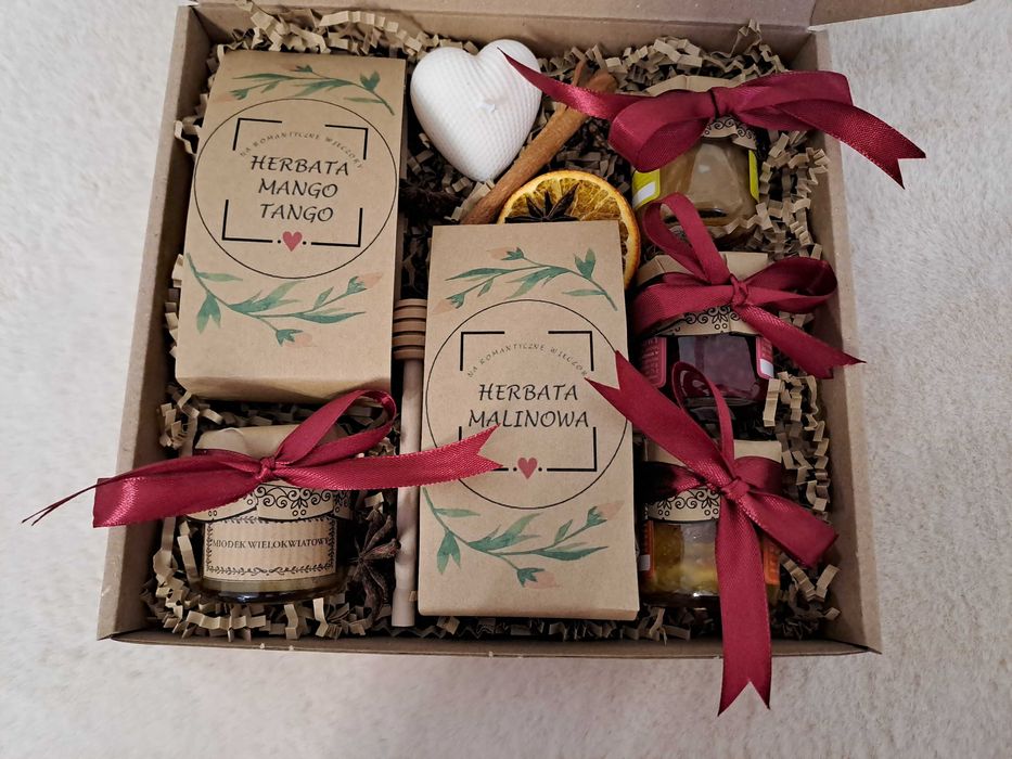 Box herbata mango i malina, musy,czerpak,miód,świeca sojowa