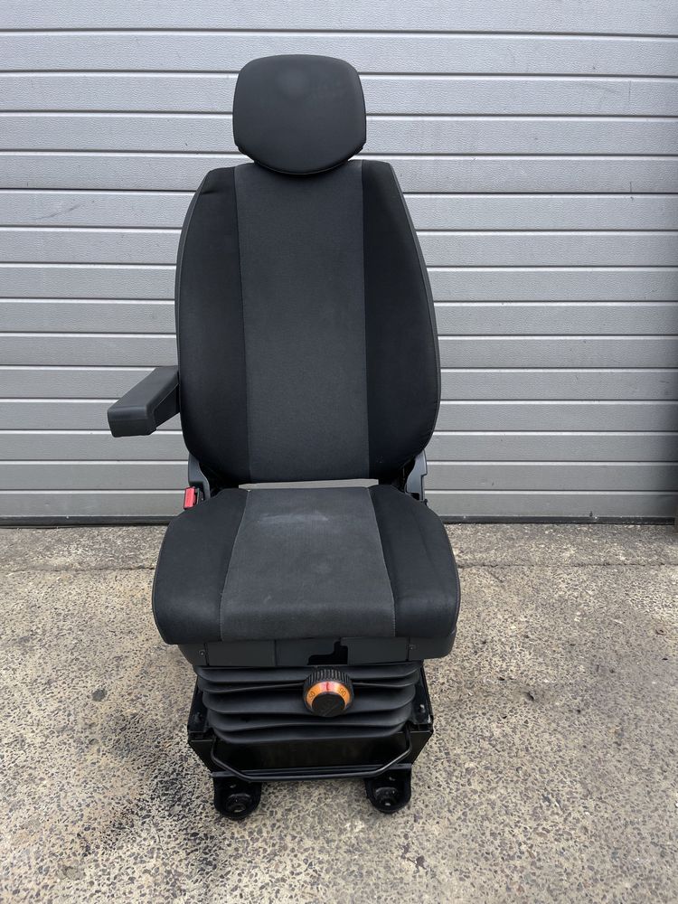 Сидіння Pilot Renault Master