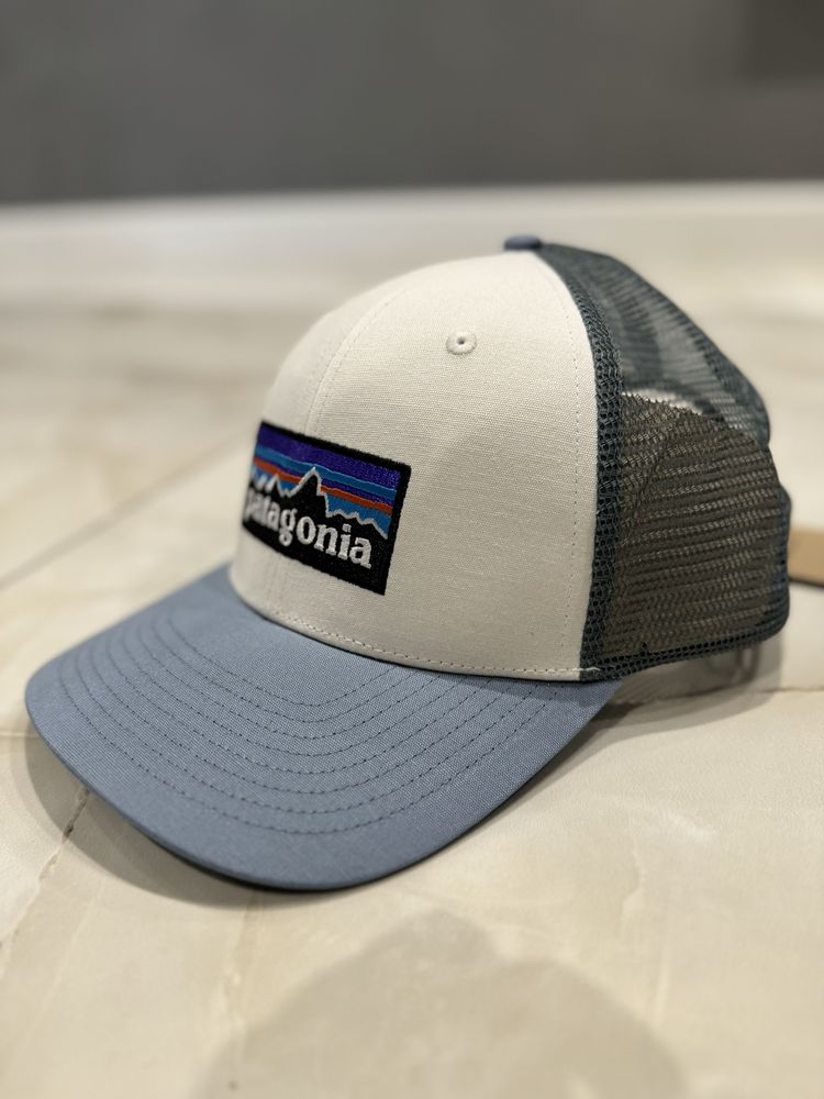 кепка Patagonia P-6 Logo Trucker оригинал оригінал