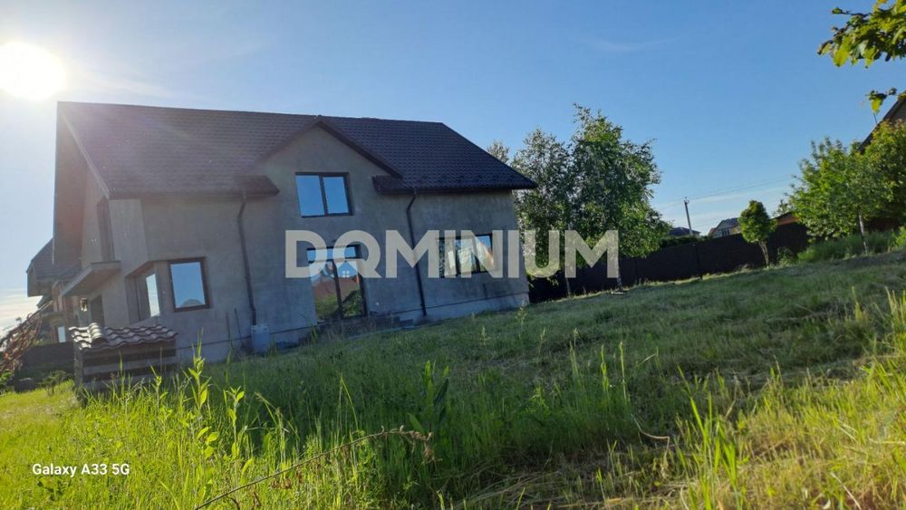 Продаж новобудови м.Виноградів вул. Трояндова