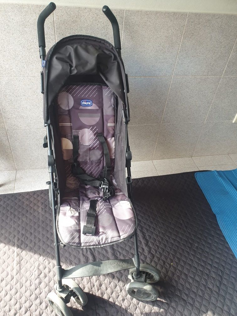 Carrinho bebe chicco