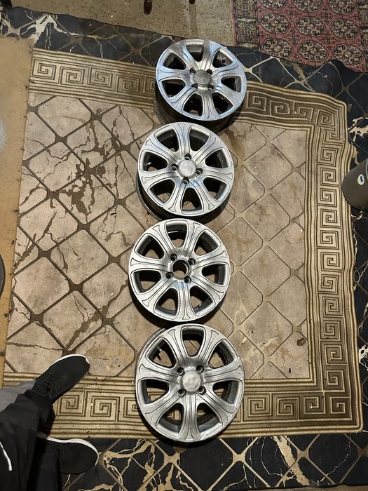 Диски r14 в хорошем состояни