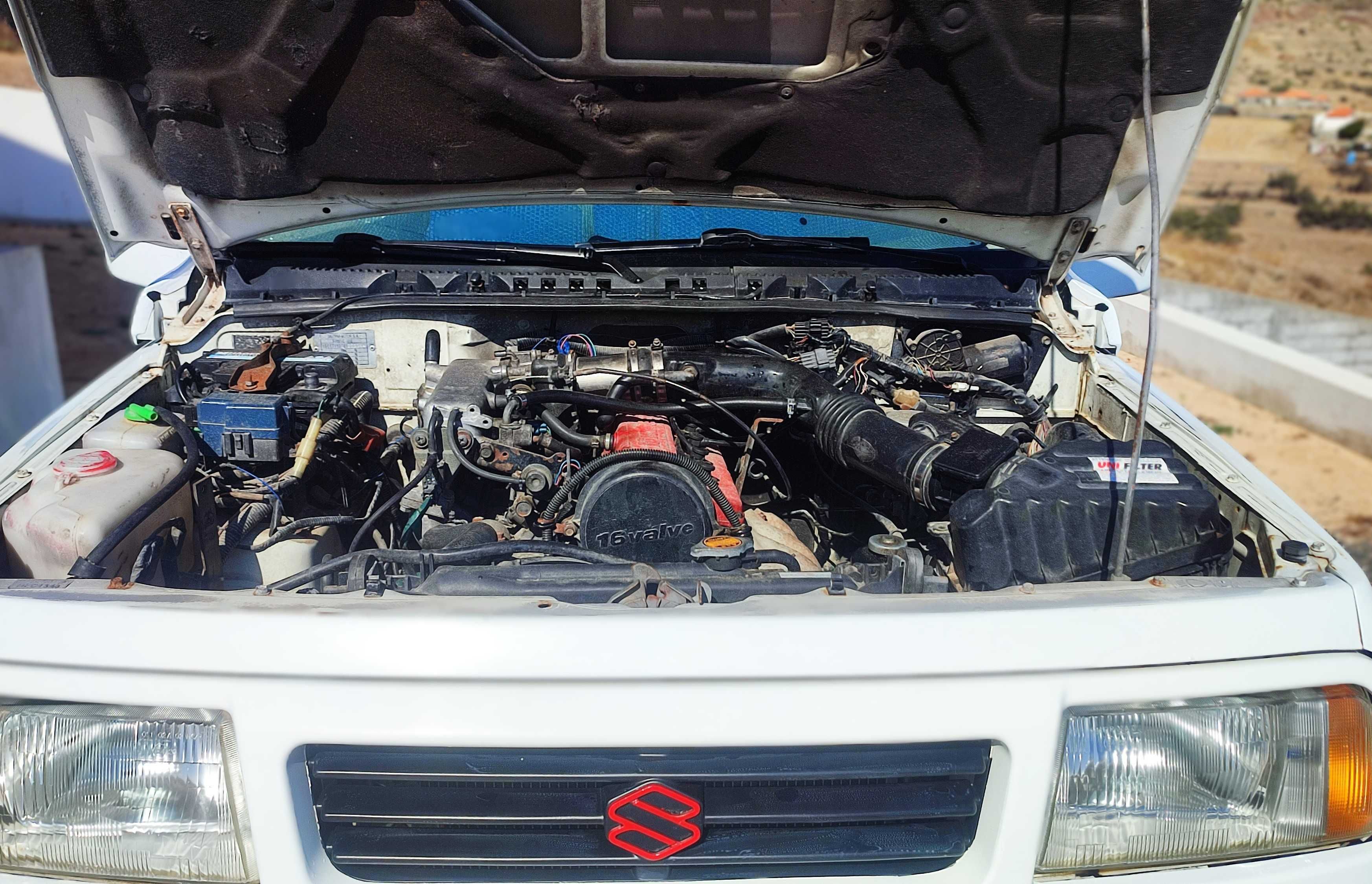 Suzuki Vitara JLX HardTop 4x4 - 1.600cc - 97cv - 16v - 1997 - Gasolina