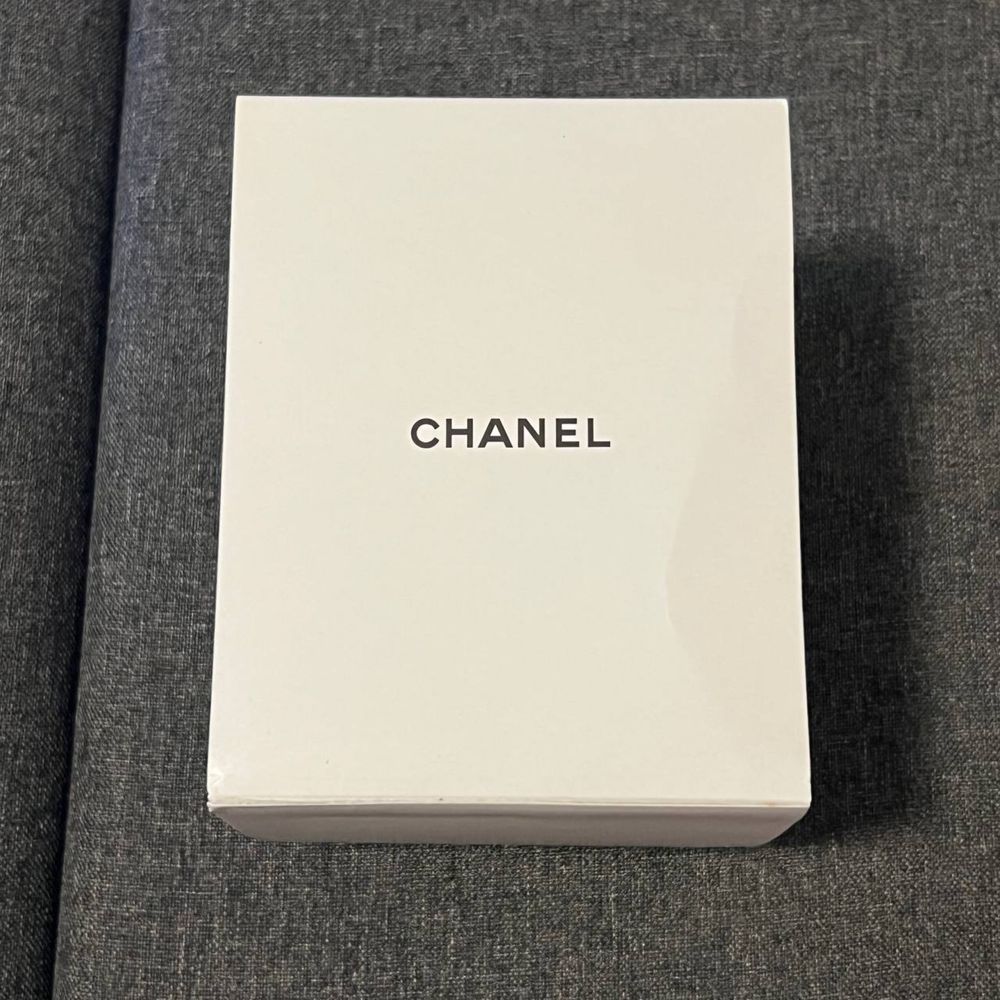 Chanel снежный шар