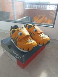 Buty adidasy Reebok rozmiar 21 tygrysy