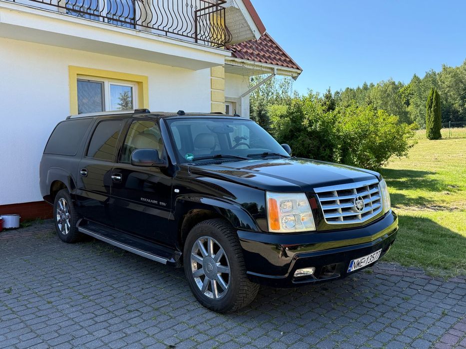 Cadillac Escalade Super Long 6.2 V8 409KM Skóra DVD 4x4 7 Osobowy Zamiana Zamienie
