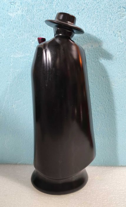 Garrafa Sandeman em porcelana Royal Doulton