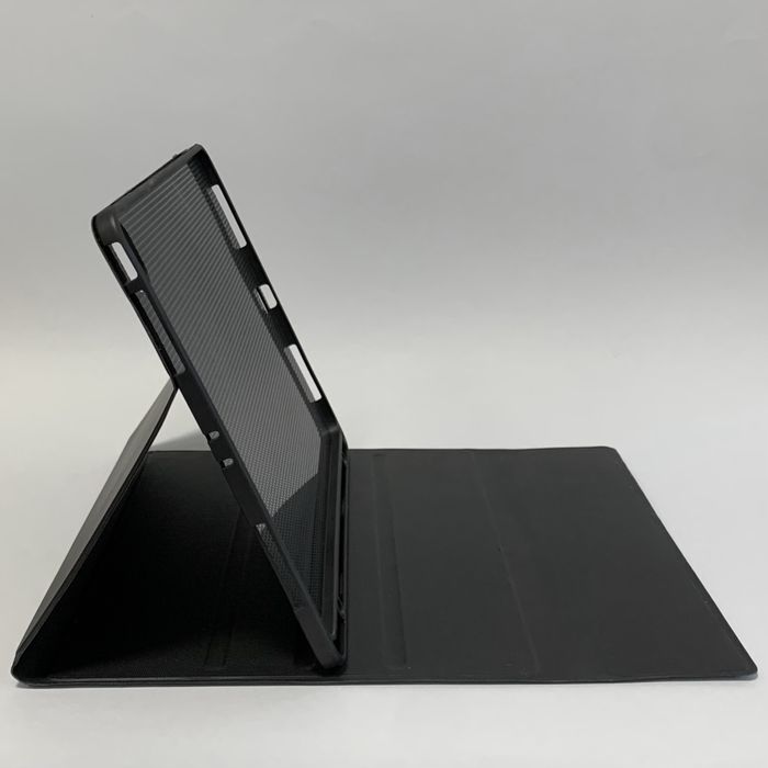 Чехол с клавиатурой для iPad Pro 12.9” (поколения 4, 5, 6)