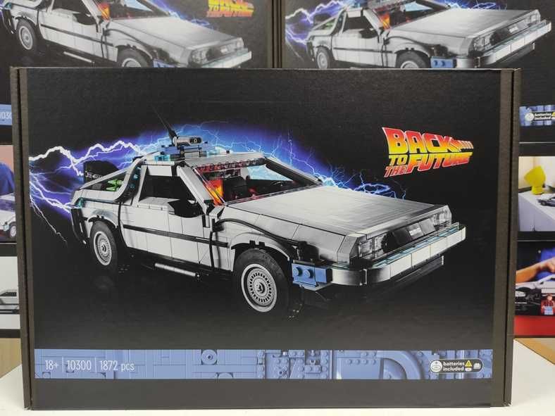 Конструктор Делоріан на 1872 деталі Машина часу Назад у майбутнє 10300