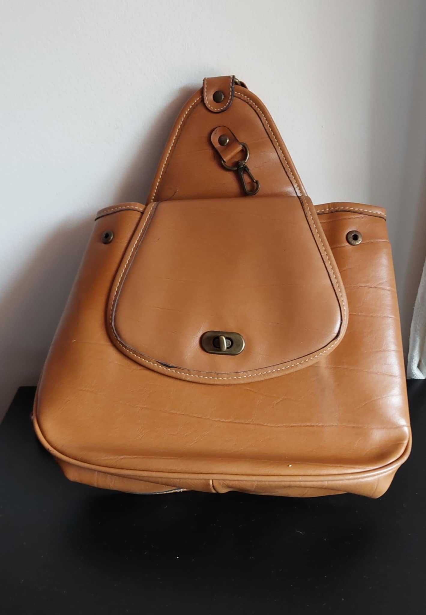 Mochila de Pele 1 alça