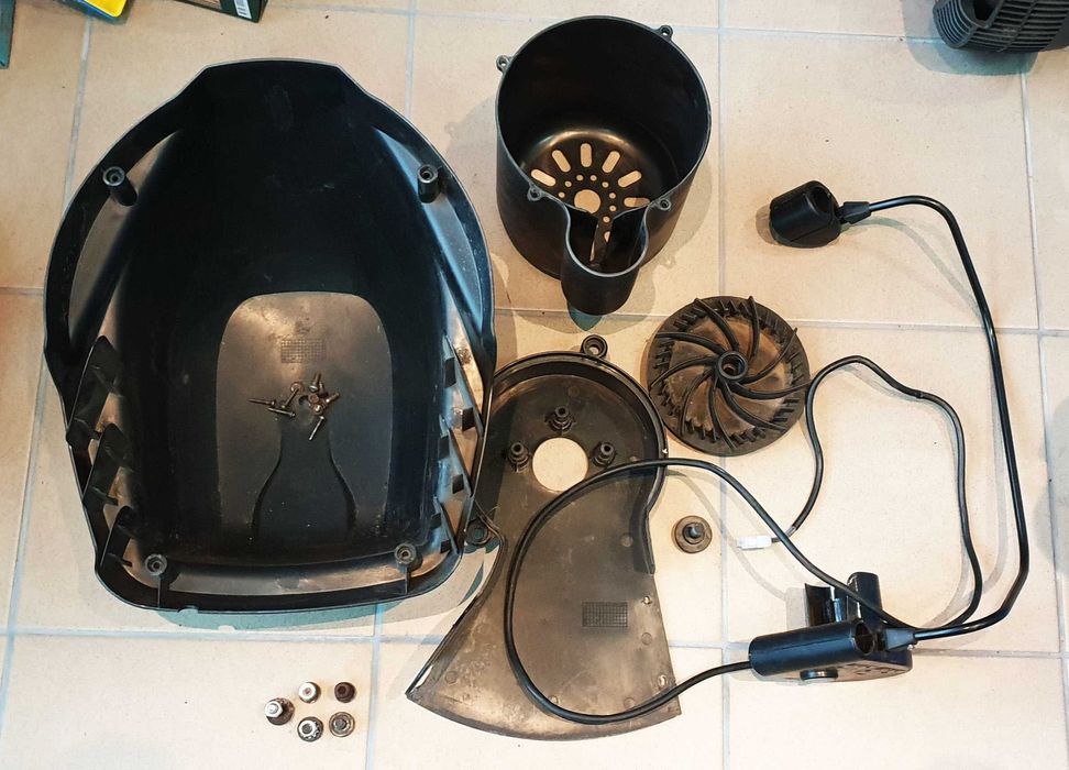 Włącznik z rączką + osłony itp. do kosiarki Makita ELM4610