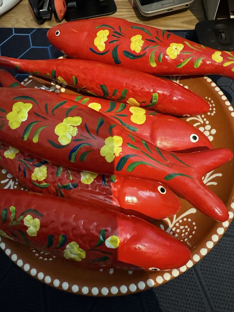 Sardinhas pintadas a mão