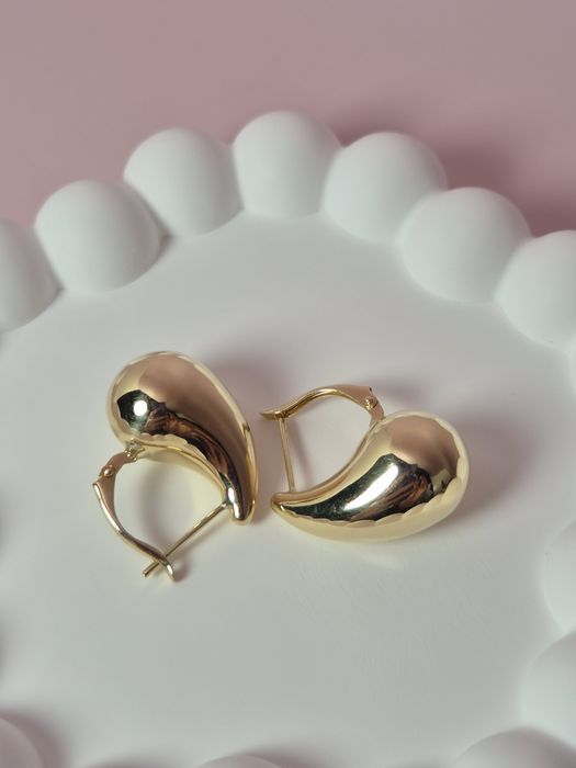 Złote kolczyki krople łezki gładkie angielskie zapięcie 585