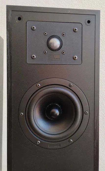 TDL Studio 0.5 Colunas Hi-Fi Impecáveis!
