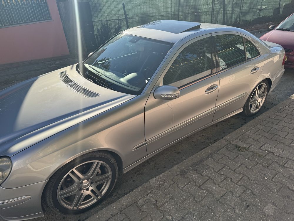 Mercedes-benz E270 avantgarde