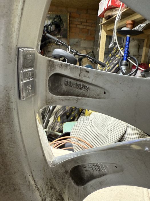 Диски BMW R18 8j ET30 5x112