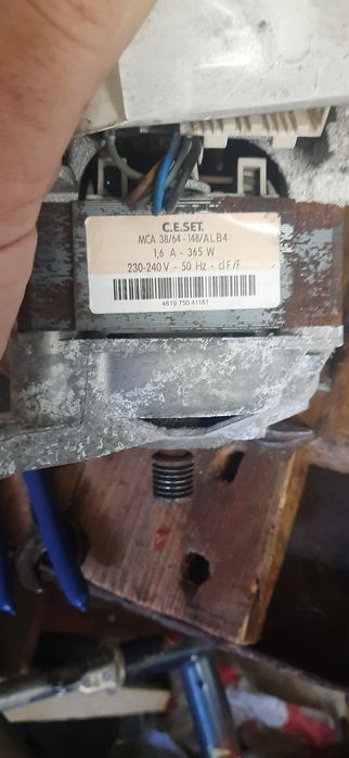 Запчастини пральної машини, електроніка , двигун.