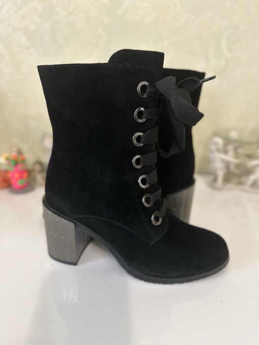 Ботінки ботильйони