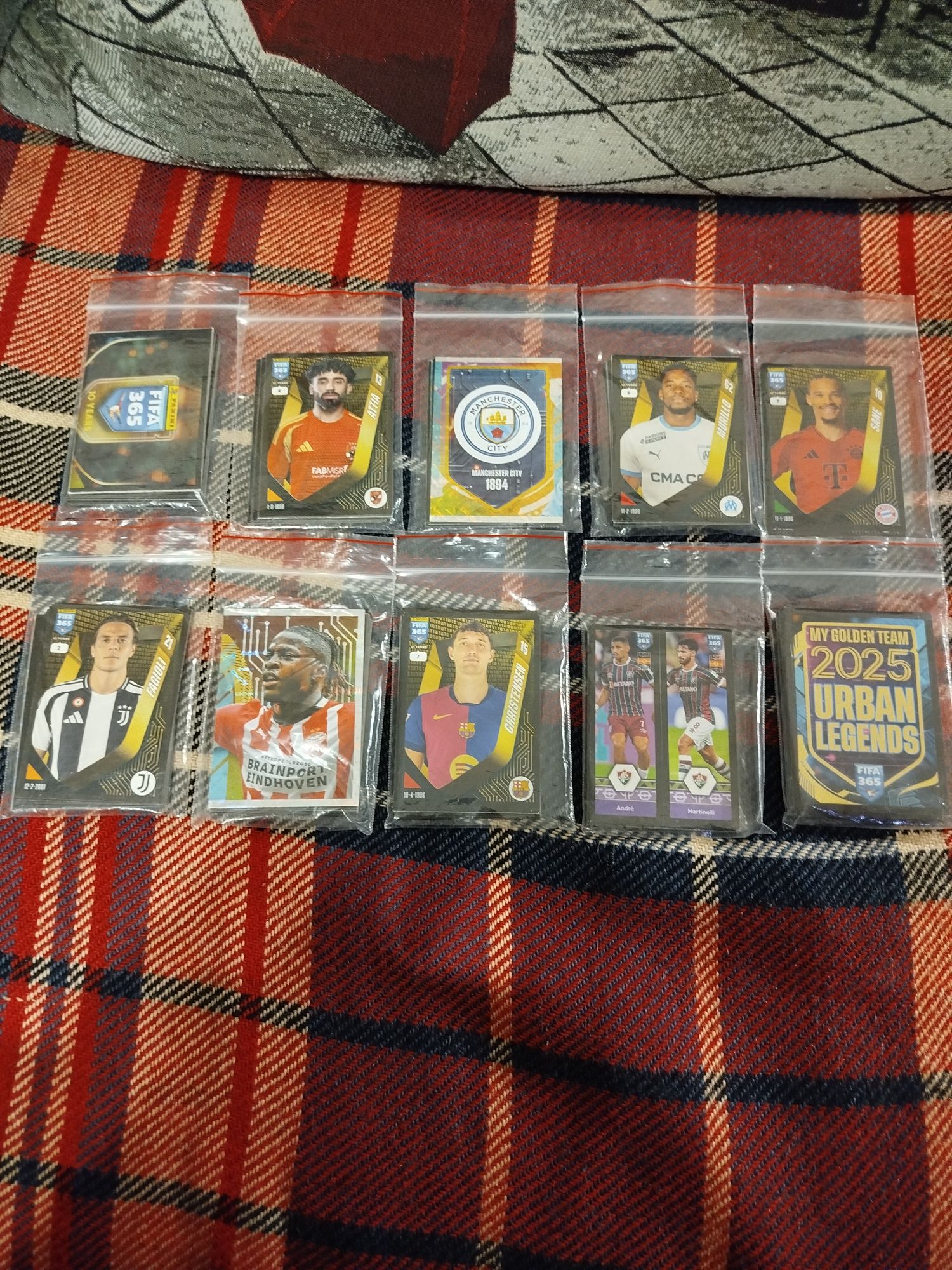 Наклейки, карточки Panini ФІФА,  ЧС, ЧЄ, ЛЧ, World Class, зб. України