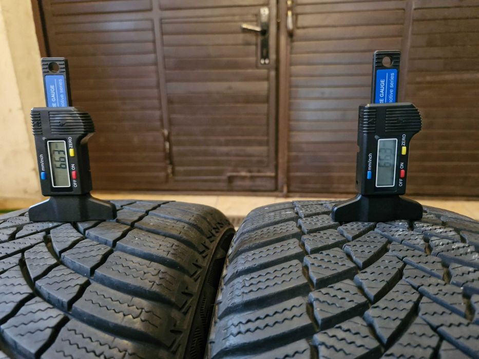 Komplet opon zimowych Bridgestone Blizzak LM001 EVO 205/55 R16