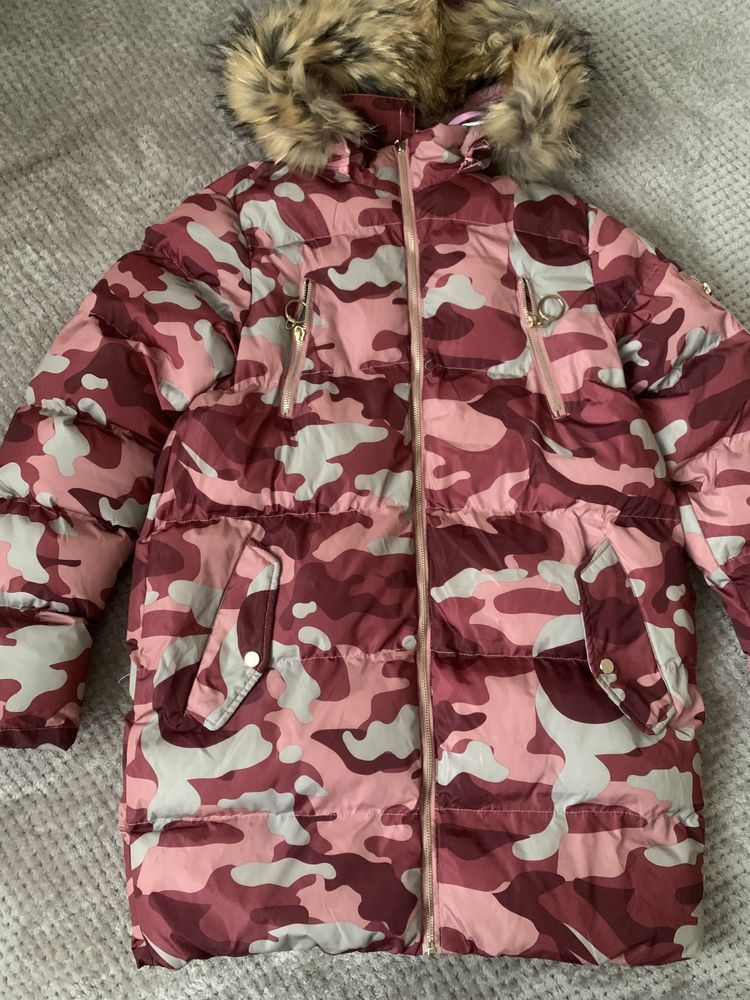 Женская зимняя куртка,пуховик MONCLER XL