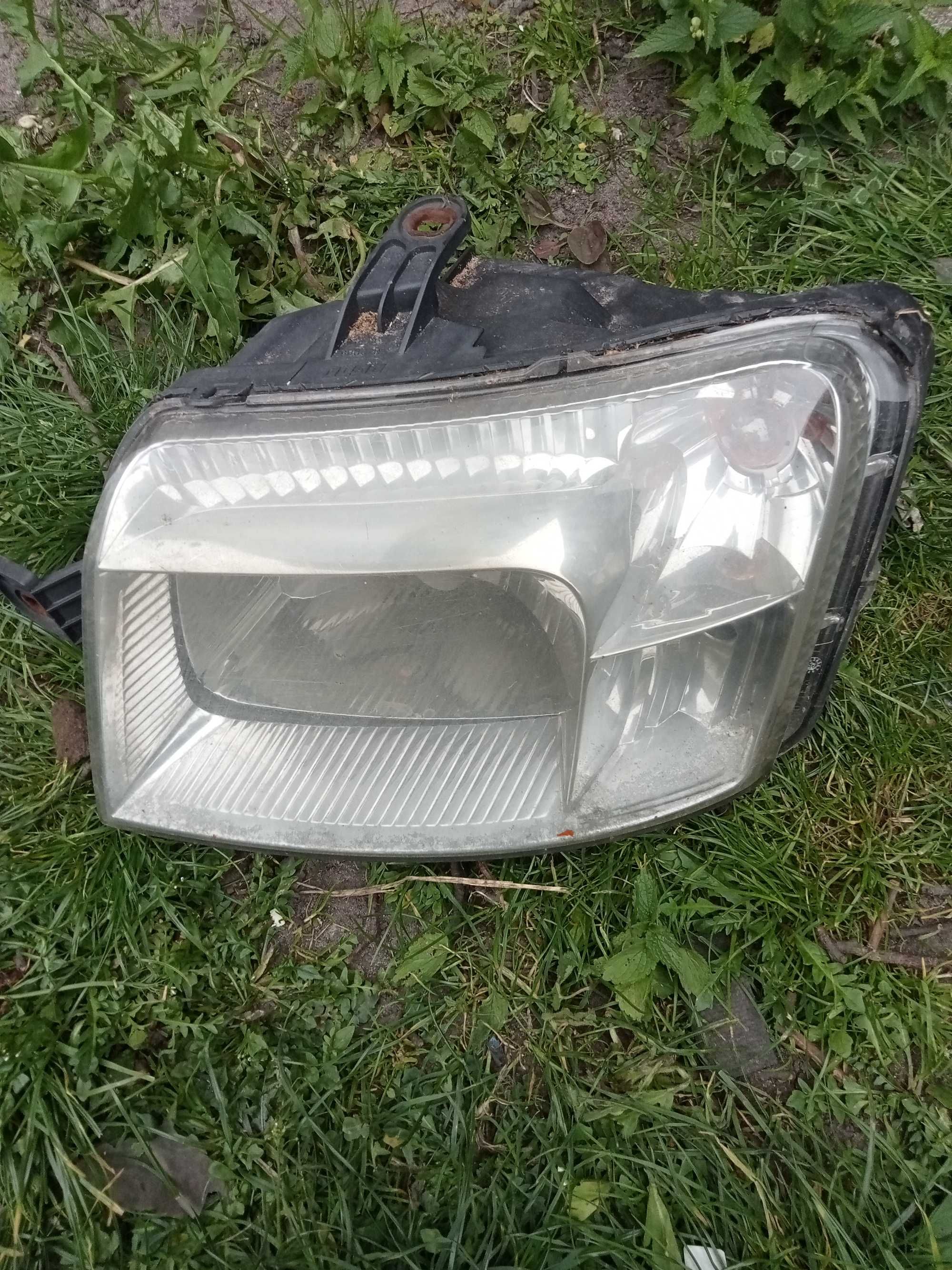 Lampa Fiat Panda Przód Lewa