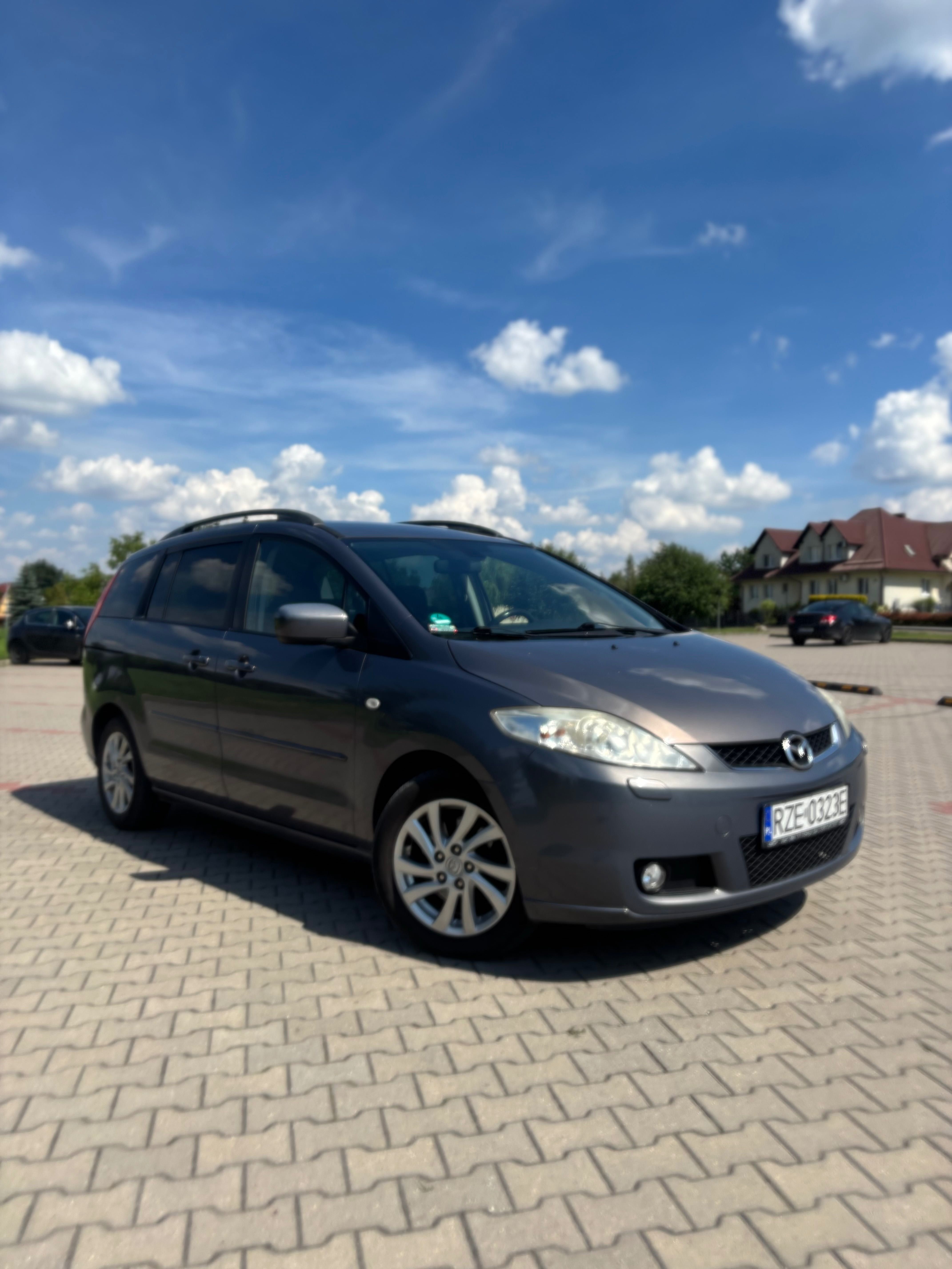 Mazda 5 sprawna klima, alu, 7 miejsc, świeży przegląd techniczny.