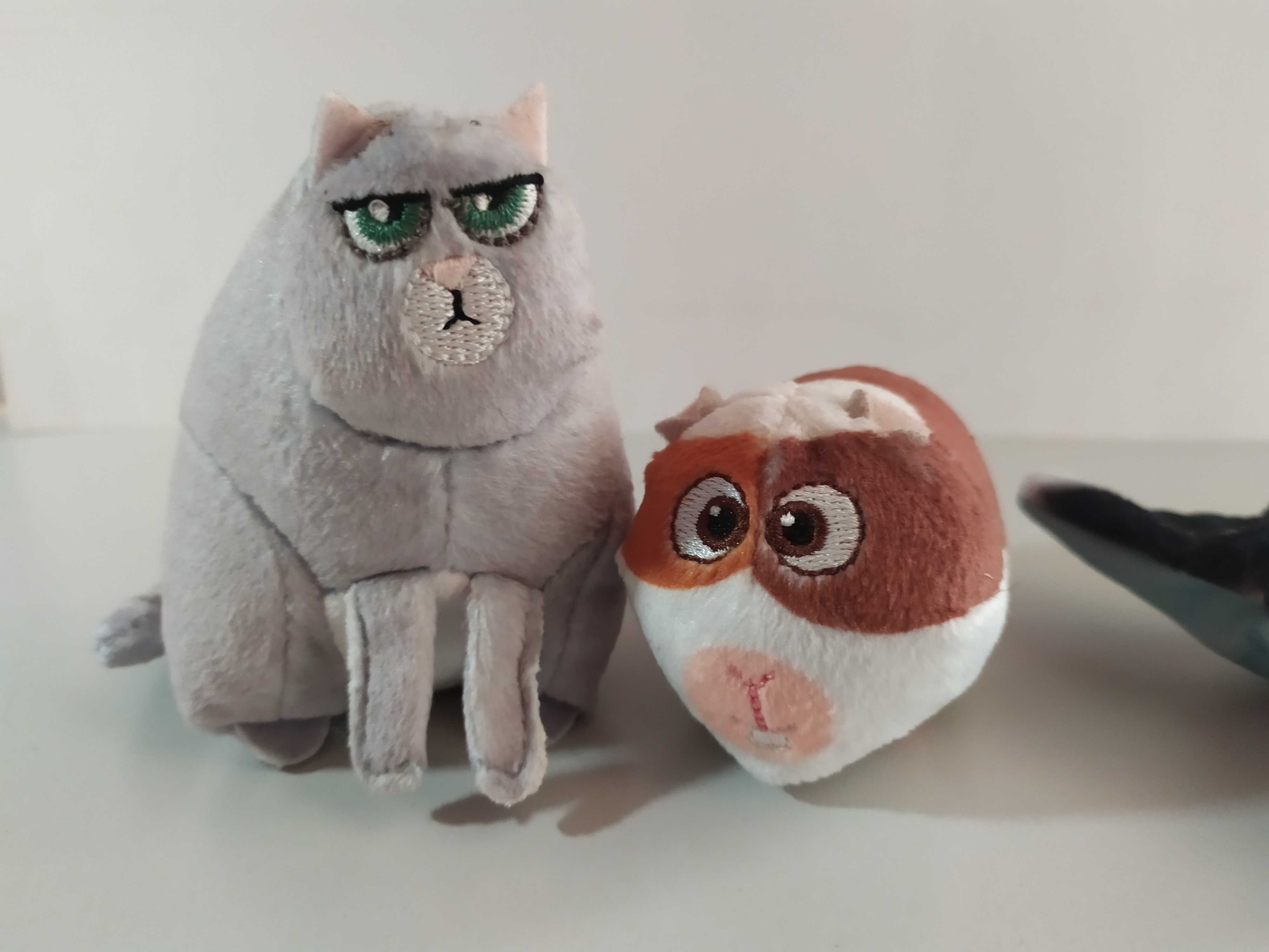 Игрушка животные: кошка, скат и морская свинка из Макдональдс