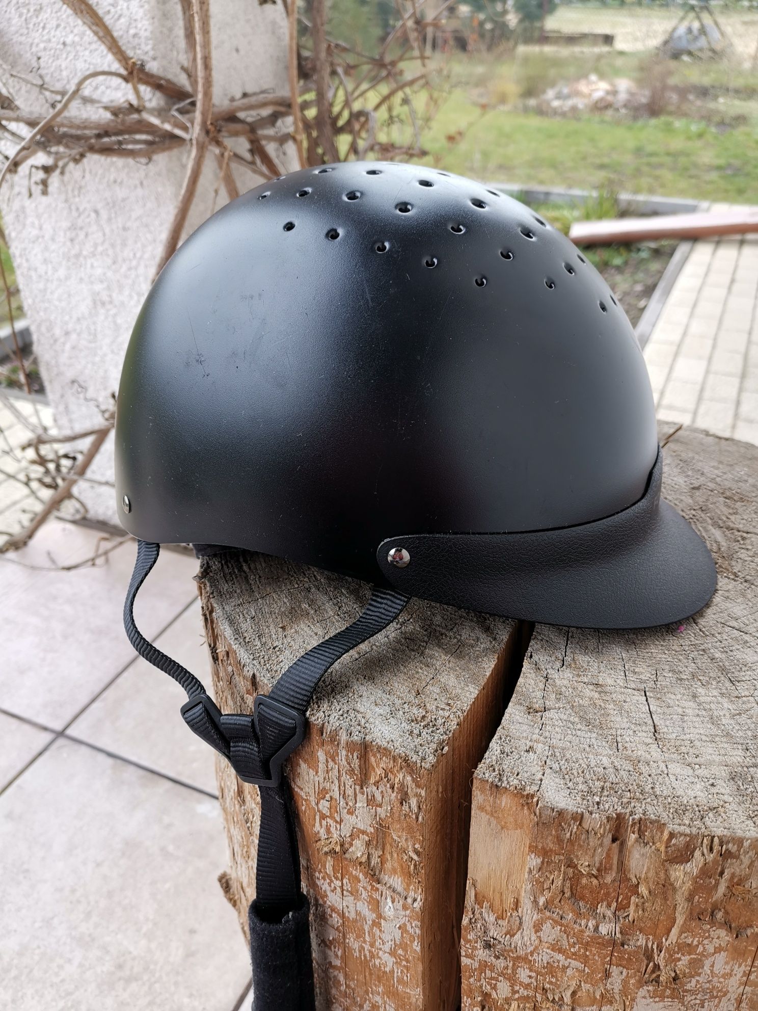 Kask, toczek do jazdy konnej 52-55 cm.