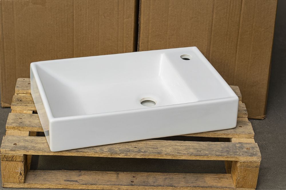 Умивальник накладний / раковина / умывальник на тумбу , столешницу