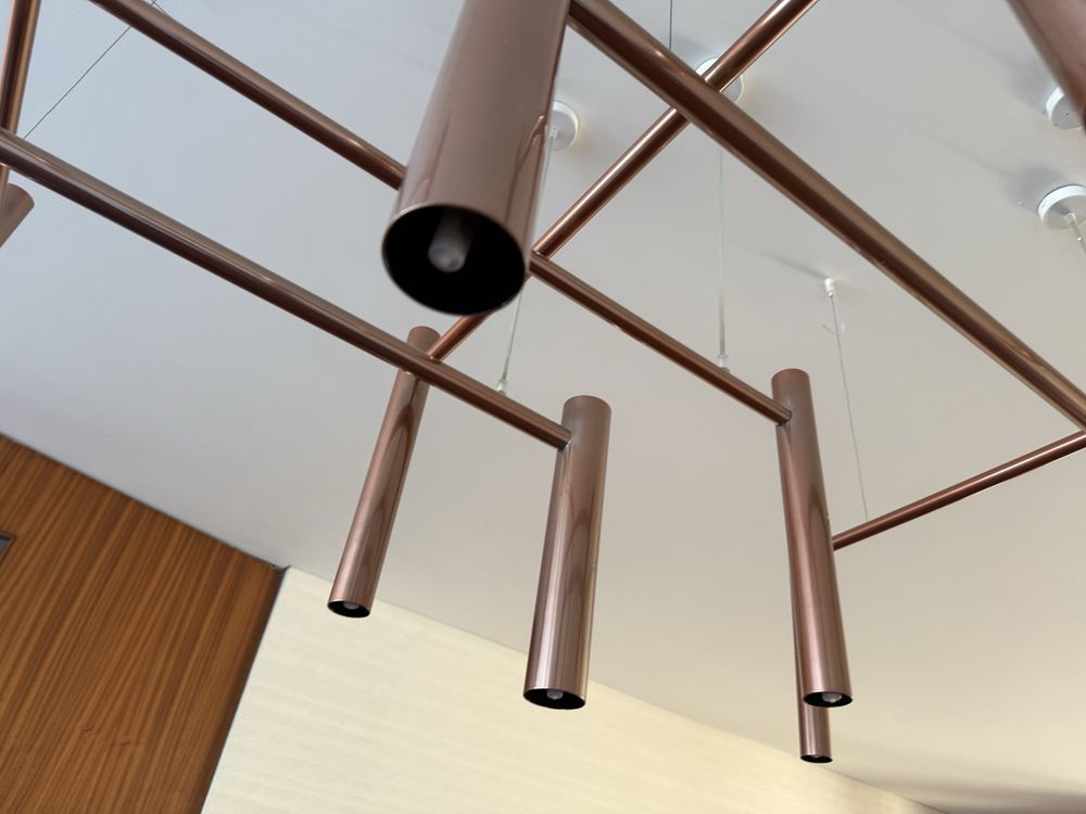Candeeiro de teto rose gold