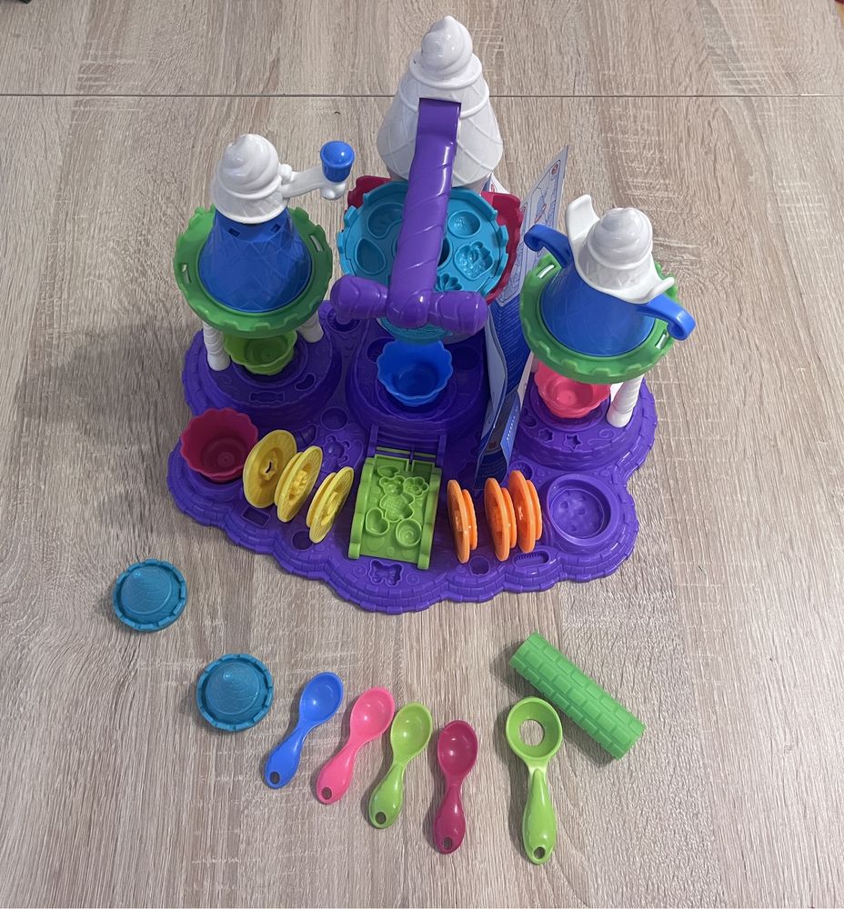 Play doh lodowy zamek