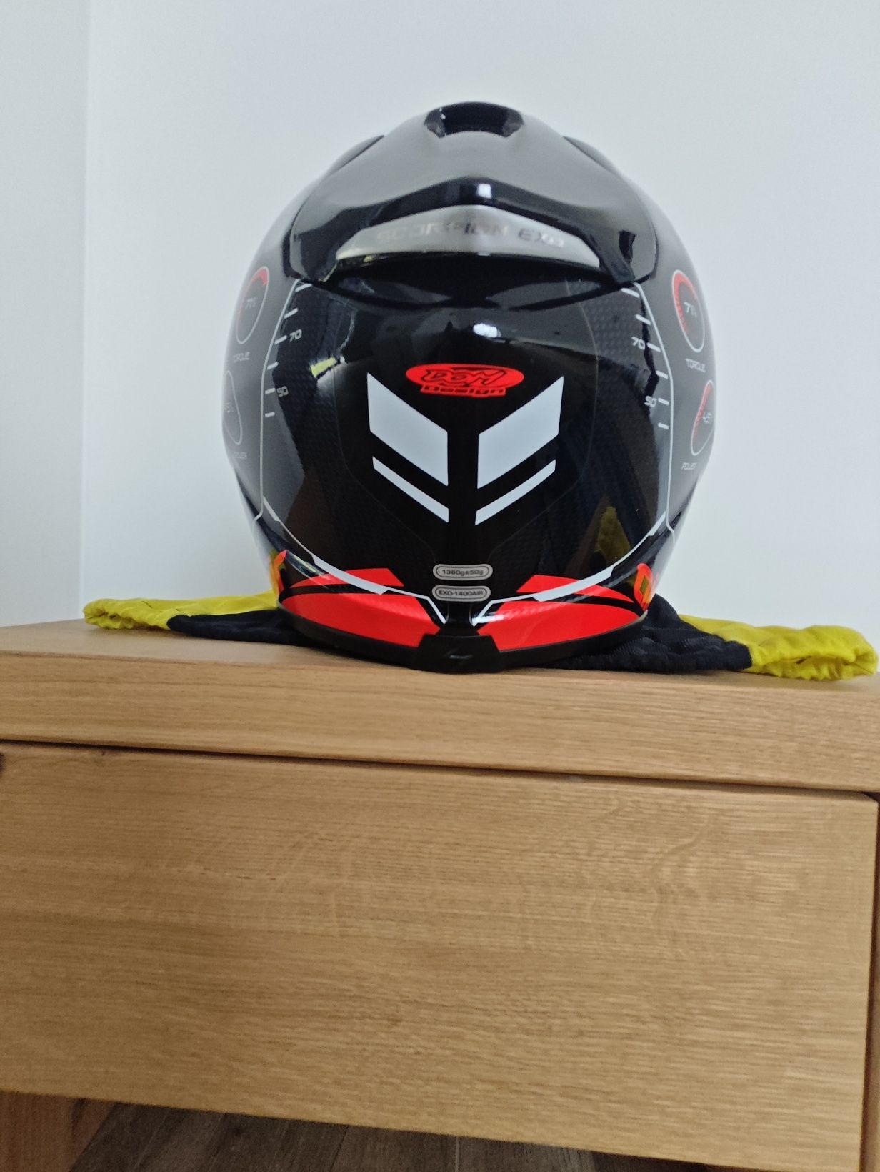 Kask Scorpion exo1400