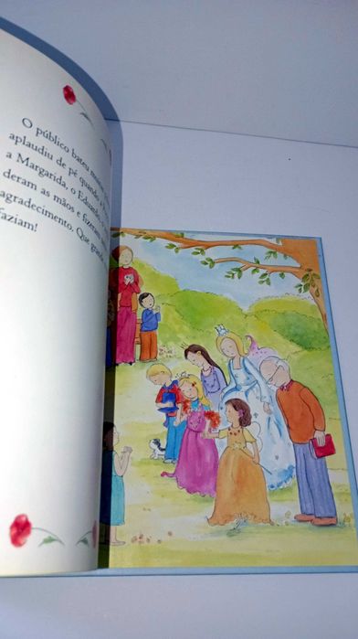 Brilha no palco - Princesa Poppy