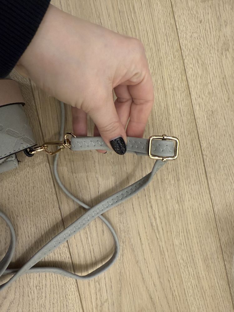 Torebka na portfel i telefon