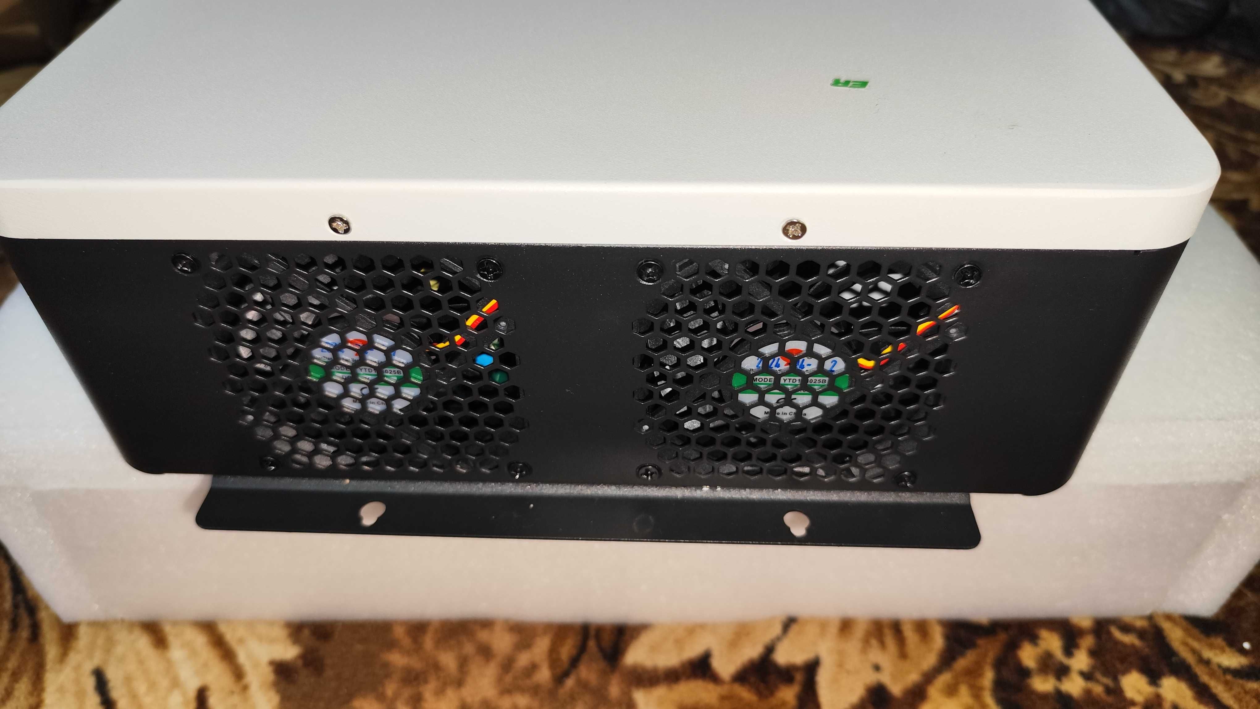 Гібридний інвертор Easun ISOLAR-SMH-II-4.2K 3800Вт 24в