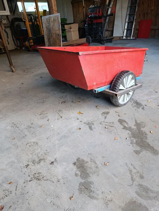 Wózek do traktorka