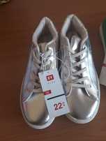 Tenis menina zippy