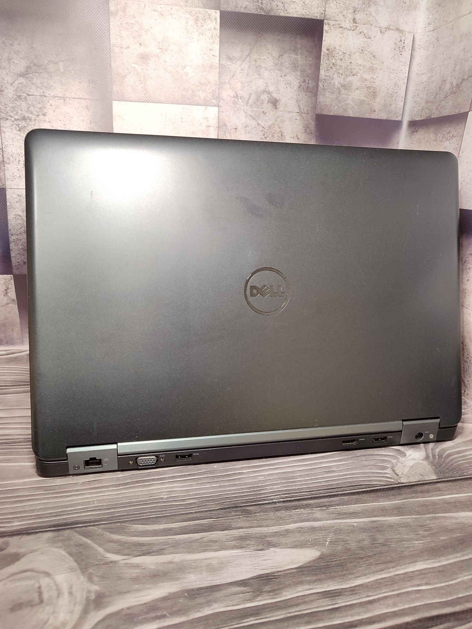 Dell 5550 15.6 HD I5 5200 4 ram 128 SSD excellent battery ноутбук