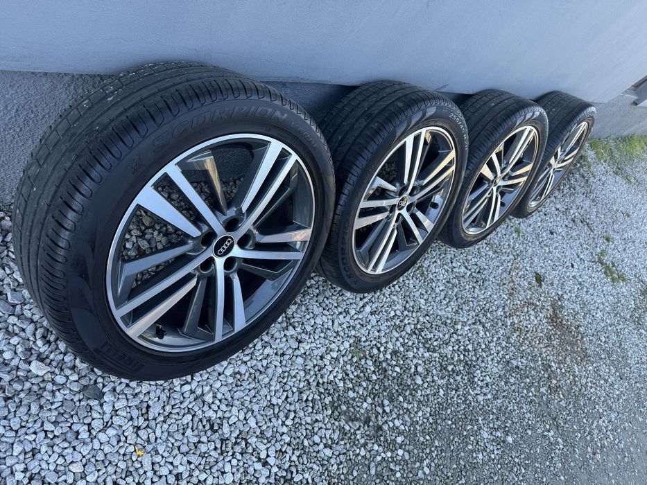 Felgi z oponami Idealne Audi SQ5 Q5 2021r  255/45/20  Pirelli Scorpion