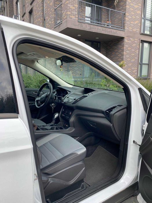 Продається Ford Escape
