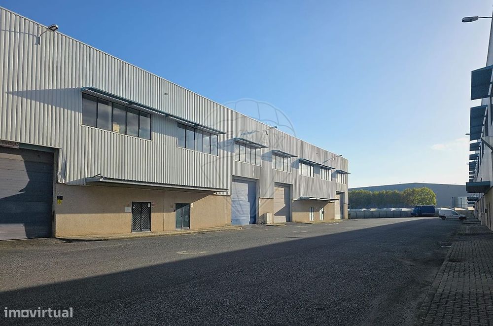 Armazém  para arrendamento